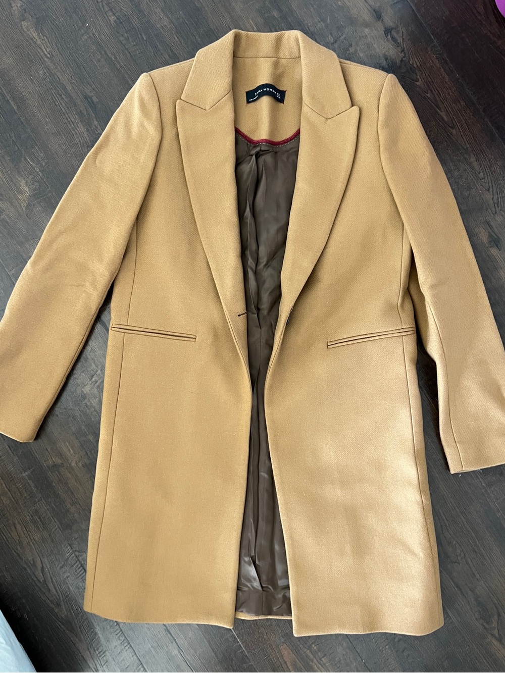 Zara Woman Tailored Camel Coat with Burgundy Trim